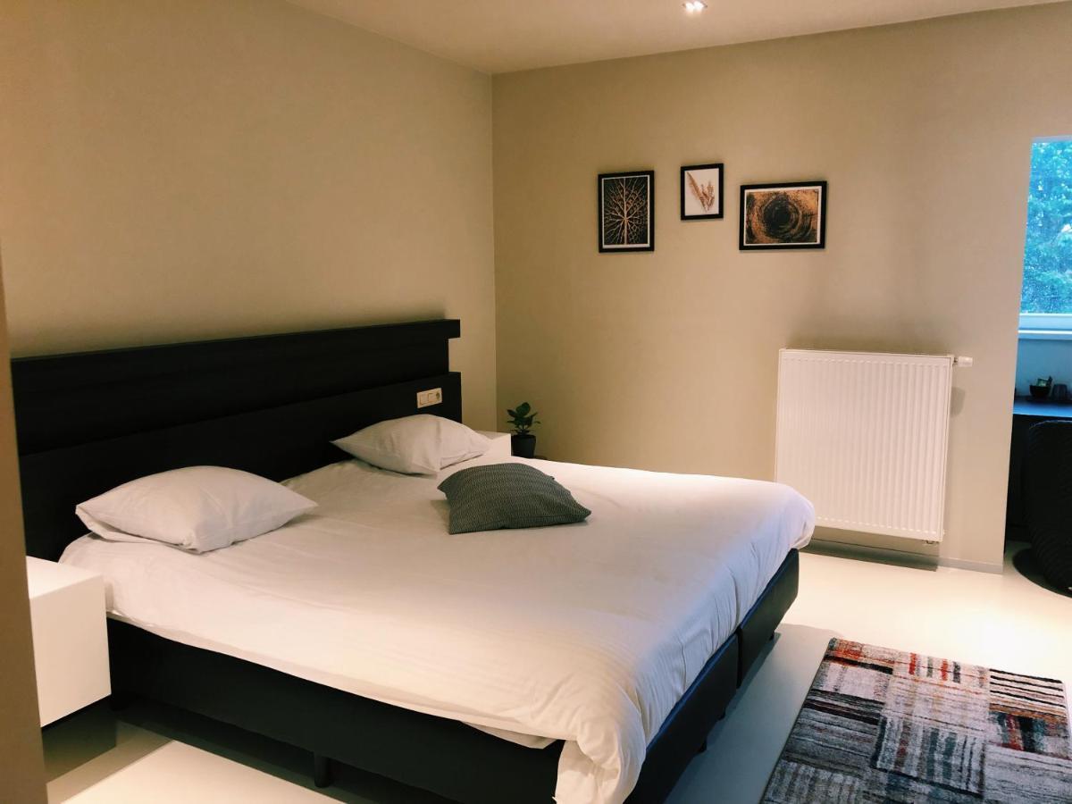 Auberge Du Vieux Cedre, Enghien-Belgique Екстериор снимка